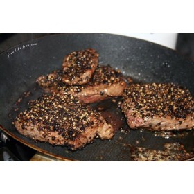 Steak au poivre 黑椒牛排